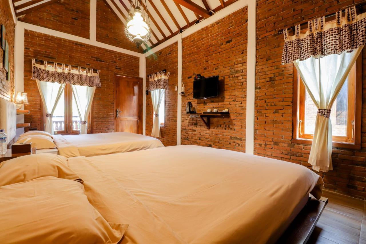 Omah Teras Bata Guesthouse Yogyakarta Dış mekan fotoğraf